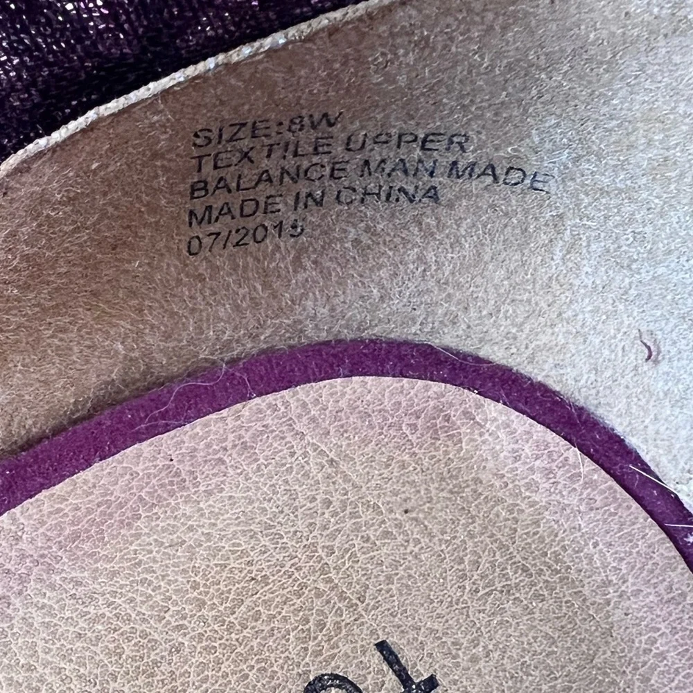 FWP Torrid Burgundy Lace Flats - Picture 4 of 4